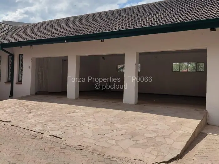 4 Bedroom House for Sale in Highlands, Harare