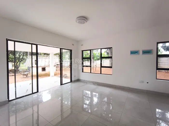 3 Bedroom Cottage/Garden Flat to Rent in Greendale, Harare