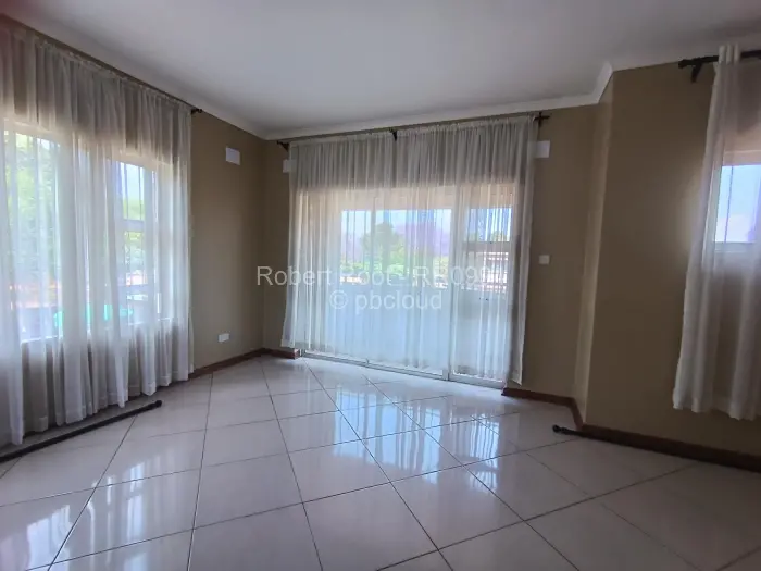 Townhouse/Cluster to Rent in Greendale, Harare