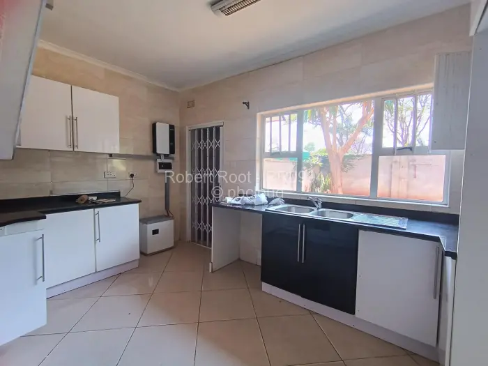 Townhouse/Cluster to Rent in Greendale, Harare