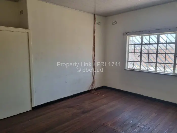 Warehouse/Industrial for Sale in Eastlea, Harare