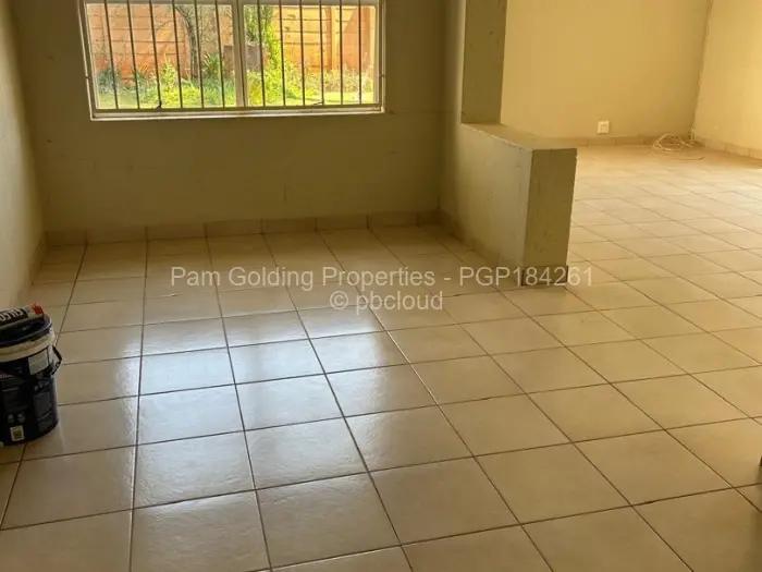 Townhouse/Complex/Cluster to Rent in Mandara