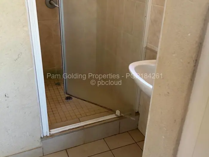 Townhouse/Complex/Cluster to Rent in Mandara