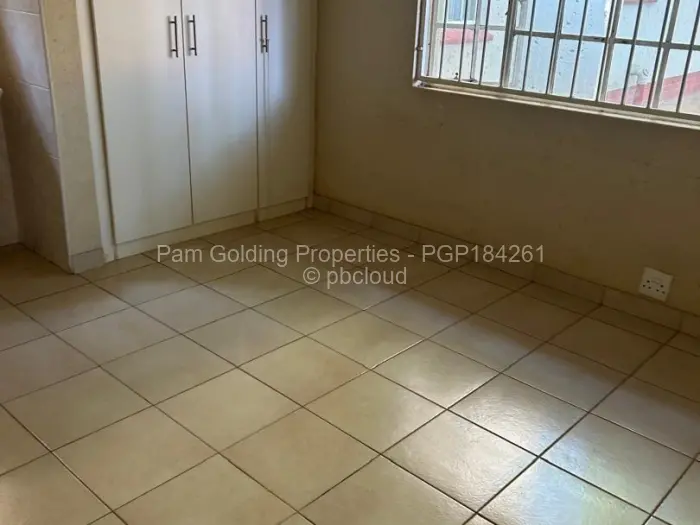 Townhouse/Complex/Cluster to Rent in Mandara
