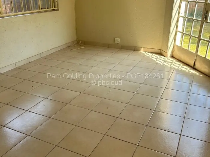 Townhouse/Complex/Cluster to Rent in Mandara