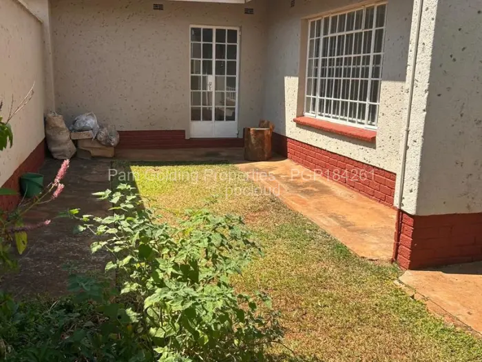 Townhouse/Complex/Cluster to Rent in Mandara