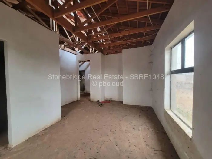 4 Bedroom House for Sale in Newton West, Bulawayo