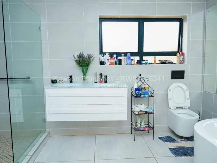 6 Bedroom House for Sale in Shawasha Hills, Harare