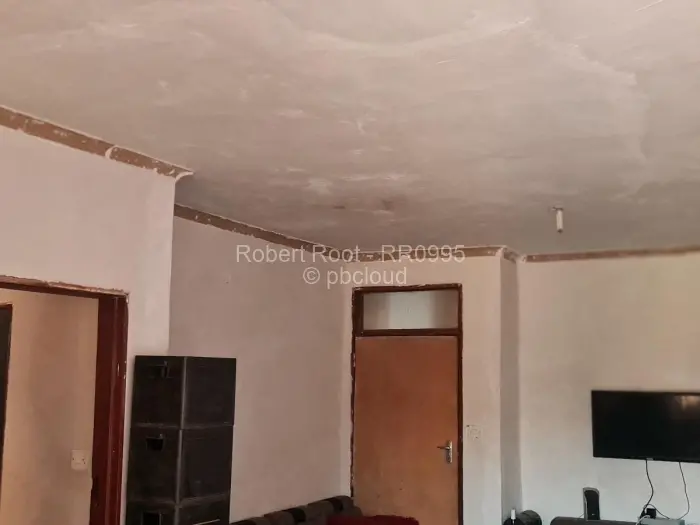 3 Bedroom House for Sale in Damofalls, Damofalls