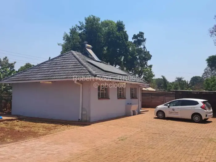 Warehouse/Industrial to Rent in Eastlea, Harare