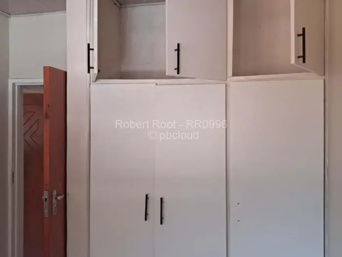 Warehouse/Industrial to Rent in Eastlea, Harare