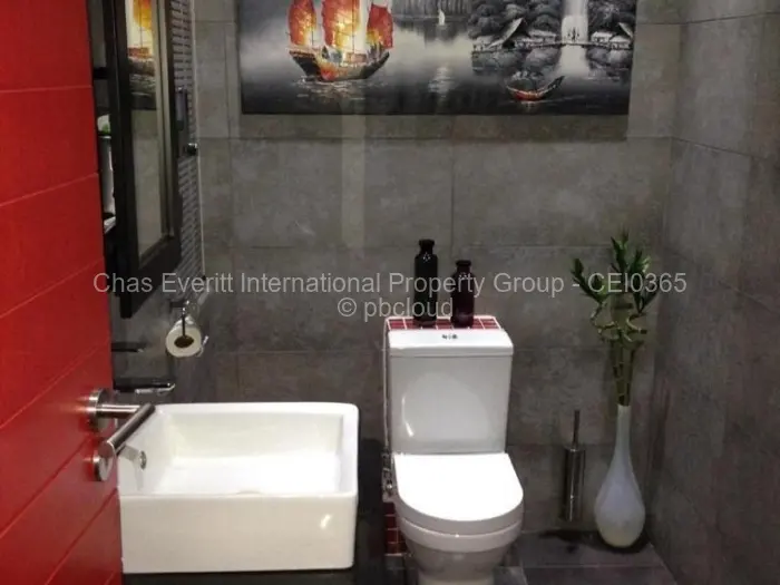 2 Bedroom Cottage/Garden Flat to Rent in Greystone Park