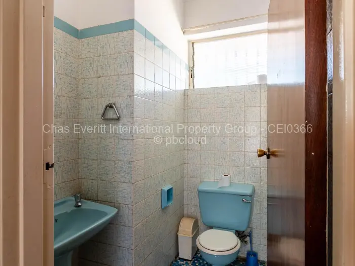 4 Bedroom House for Sale in Kumalo, Bulawayo