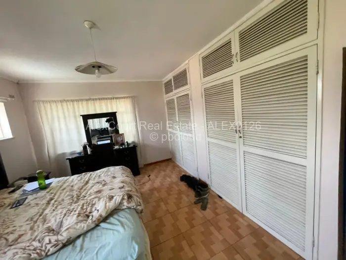 Townhouse/Complex/Cluster for Sale in Mount Pleasant, Harare