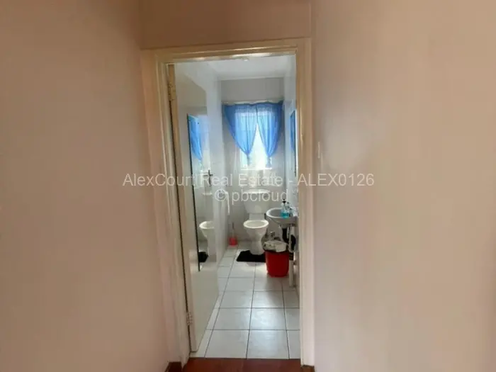Townhouse/Complex/Cluster for Sale in Mount Pleasant, Harare