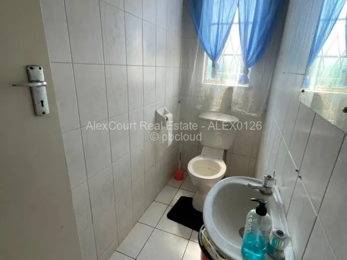 Townhouse/Complex/Cluster for Sale in Mount Pleasant, Harare