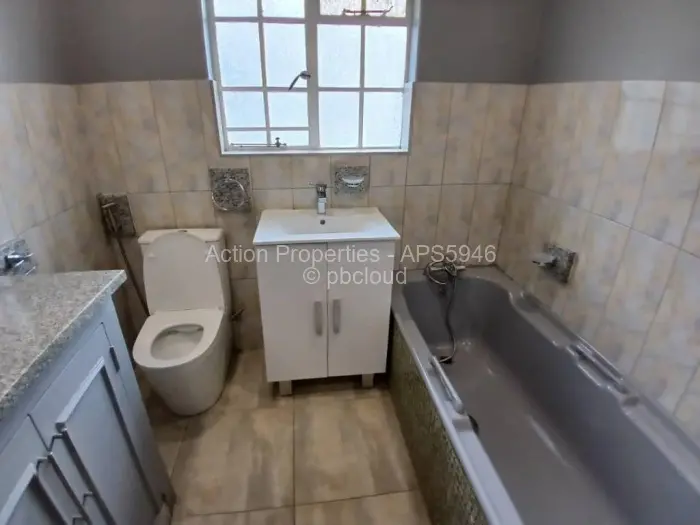 Townhouse/Complex/Cluster for Sale in Avenues, Harare