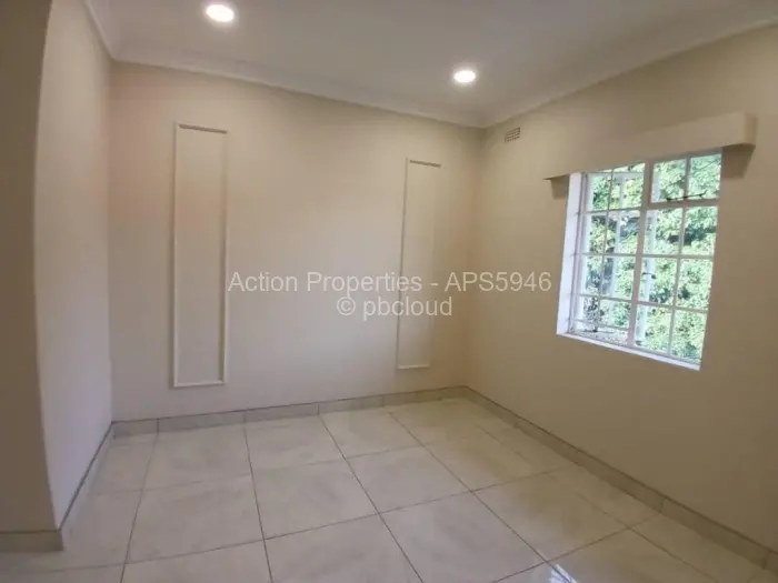 Townhouse/Complex/Cluster for Sale in Avenues, Harare