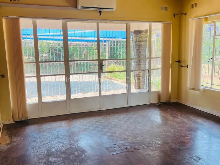 4 Bedroom House to Rent in Kambanji, Harare