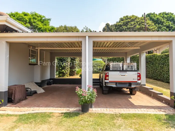 4 Bedroom House for Sale in The Grange, Harare