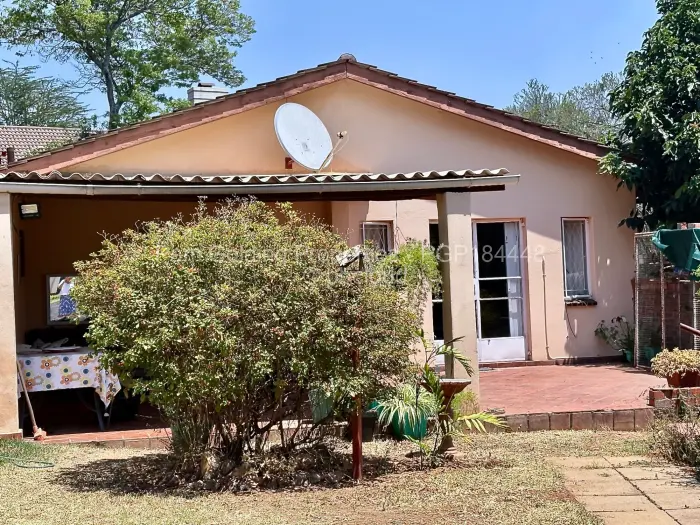 Commercial Property for Sale in Ballantyne Park, Harare
