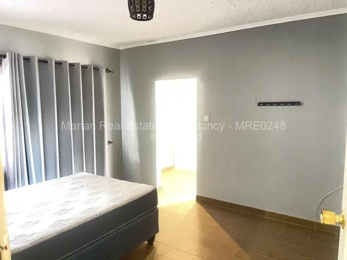 5 Bedroom House to Rent in Selbourne Park, Bulawayo