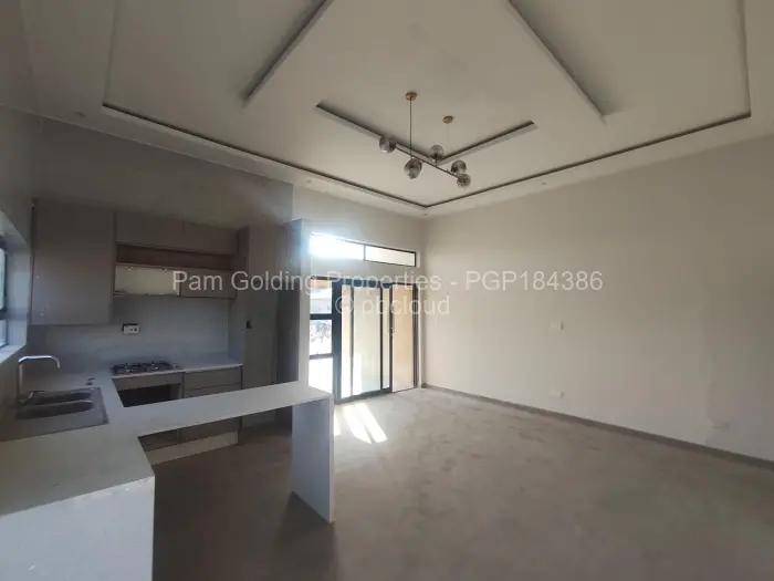Townhouse/Complex/Cluster to Rent in Arlington