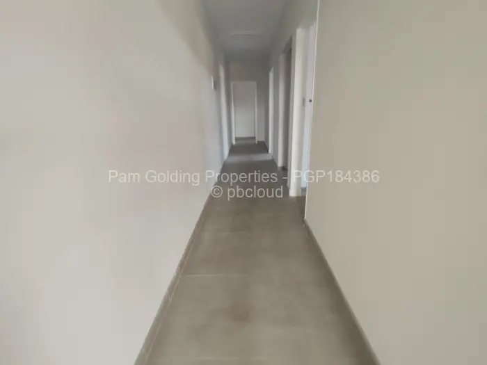 Townhouse/Complex/Cluster to Rent in Arlington