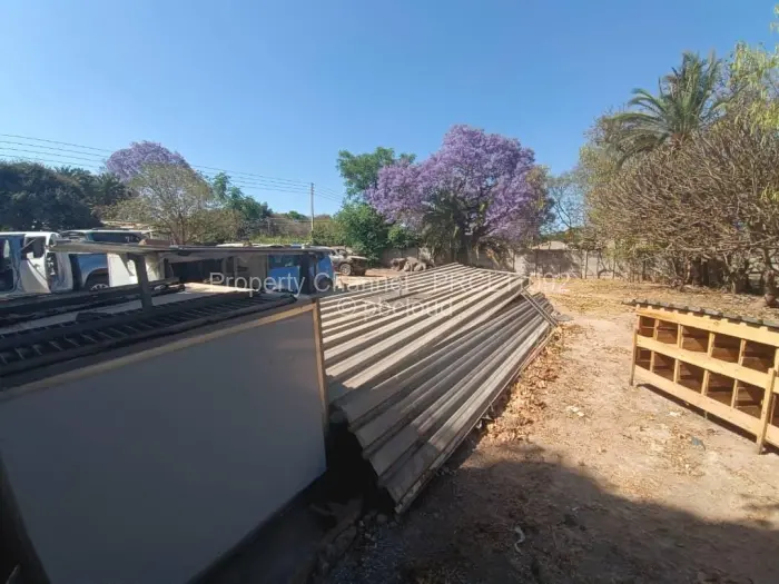 5 Bedroom House to Rent in Greendale, Harare