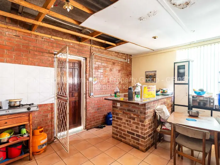 3 Bedroom House for Sale in Famona, Bulawayo