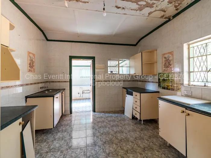 3 Bedroom House for Sale in Famona, Bulawayo