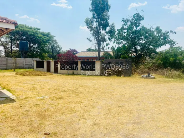 7 Bedroom House for Sale in Hatfield, Harare