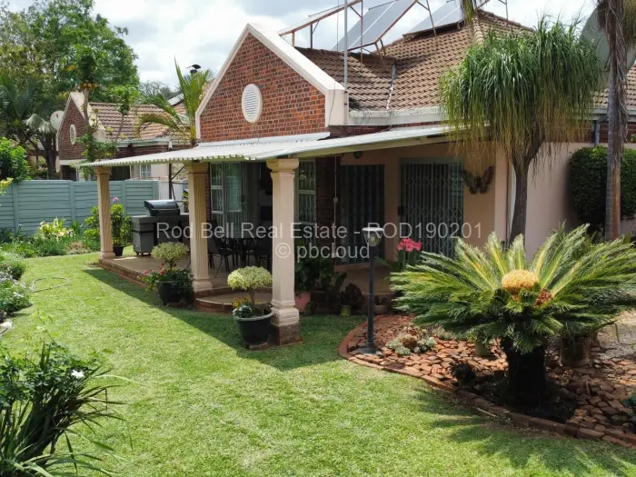 Townhouse/Cluster for Sale in Greendale, Harare