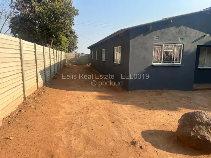 House for Sale in Mkoba, Gweru
