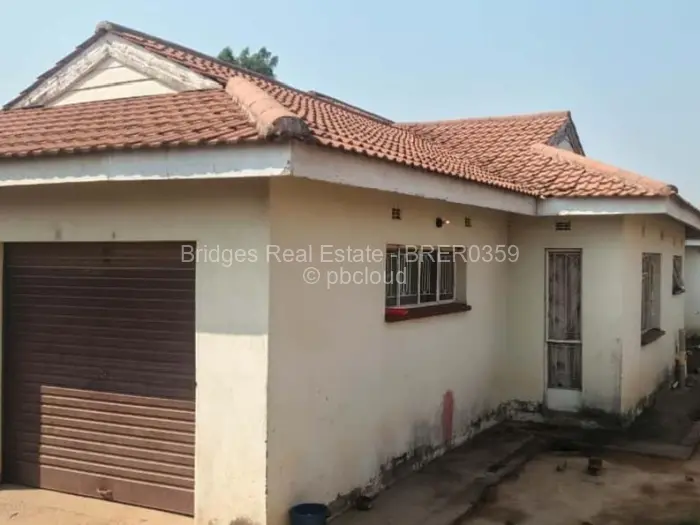 3 Bedroom House for Sale in Chipukutu Park, Ruwa