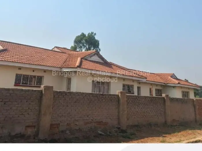 3 Bedroom House for Sale in Chipukutu Park, Ruwa
