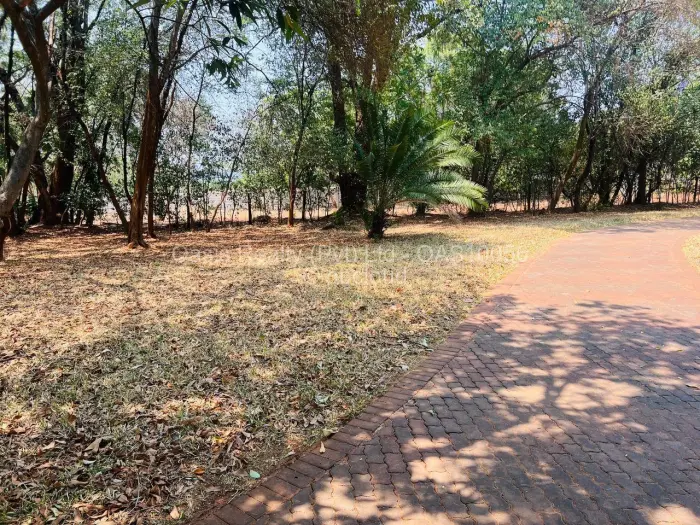 Farm/Plot for Sale in Helensvale, Harare