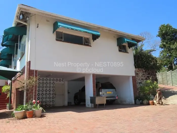 6 Bedroom House for Sale in Ballantyne Park, Harare