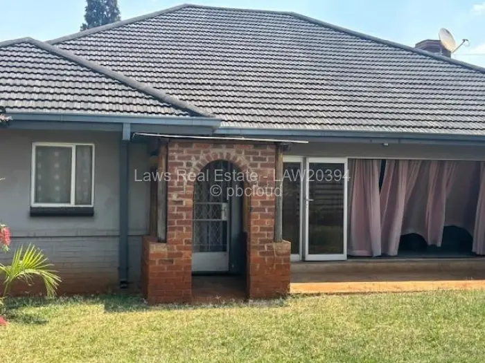 3 Bedroom House for Sale in Upper Hillside, Harare