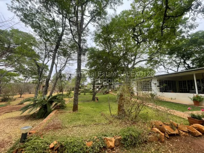 Residential Stand for Sale in Borrowdale Brooke, Harare