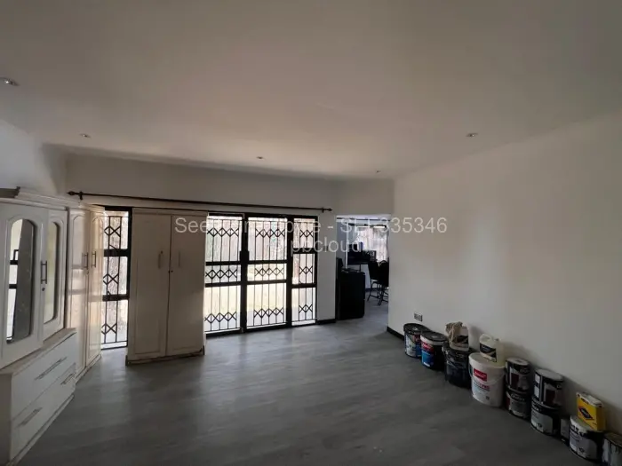 4 Bedroom House to Rent in Chitungwiza, Chitungwiza