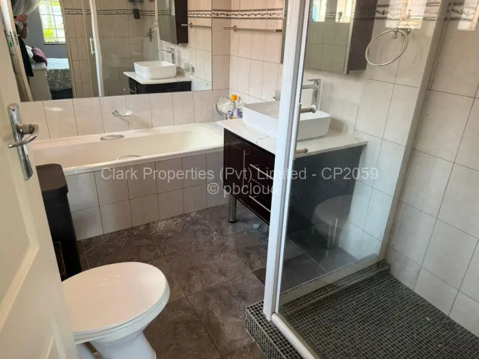 Townhouse/Complex/Cluster for Sale in Greendale North, Harare