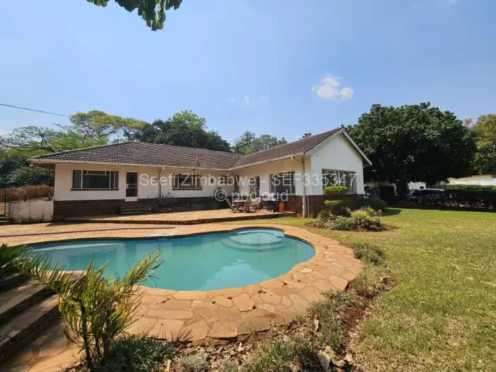 4 Bedroom House to Rent in Greystone Park
