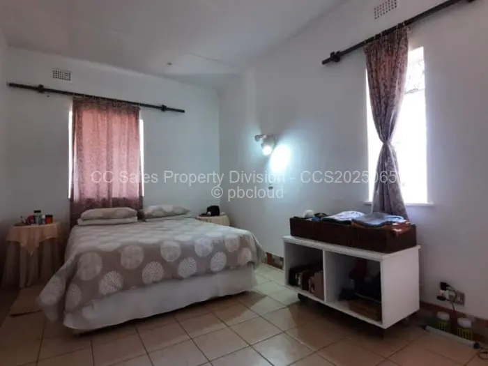 3 Bedroom House for Sale in Burnside, Bulawayo