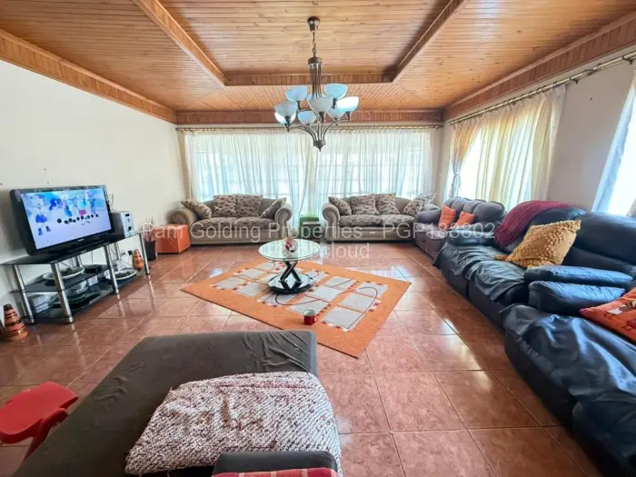 3 Bedroom House for Sale in Selbourne Park, Bulawayo