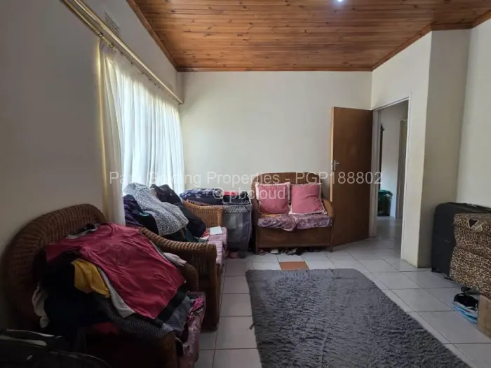 3 Bedroom House for Sale in Selbourne Park, Bulawayo