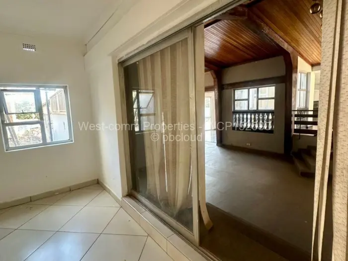 Commercial Property to Rent in Highlands