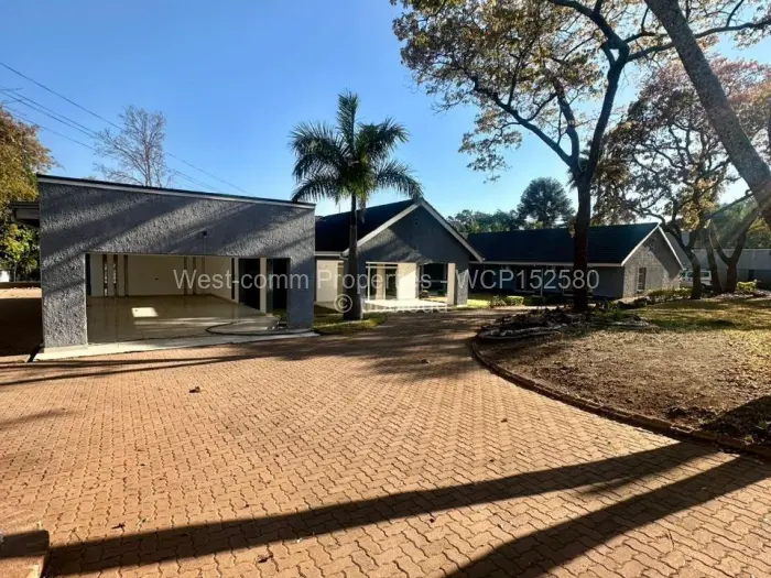 Commercial Property to Rent in Highlands