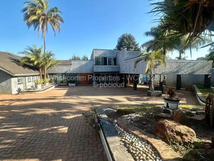 Commercial Property to Rent in Highlands
