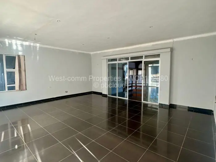Commercial Property to Rent in Highlands